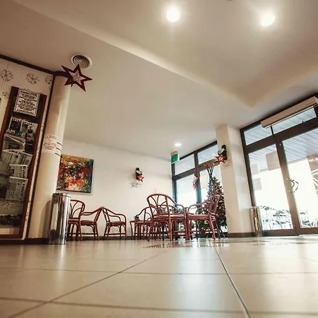 Hotel City فندق 3*